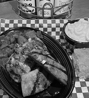 Smokin Willy BBQ_edited.jpg