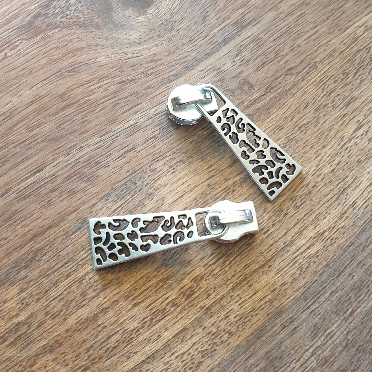 Ornament Schieber silber für Endlosreissverschluss 6.5 mm breit (1 Stück)