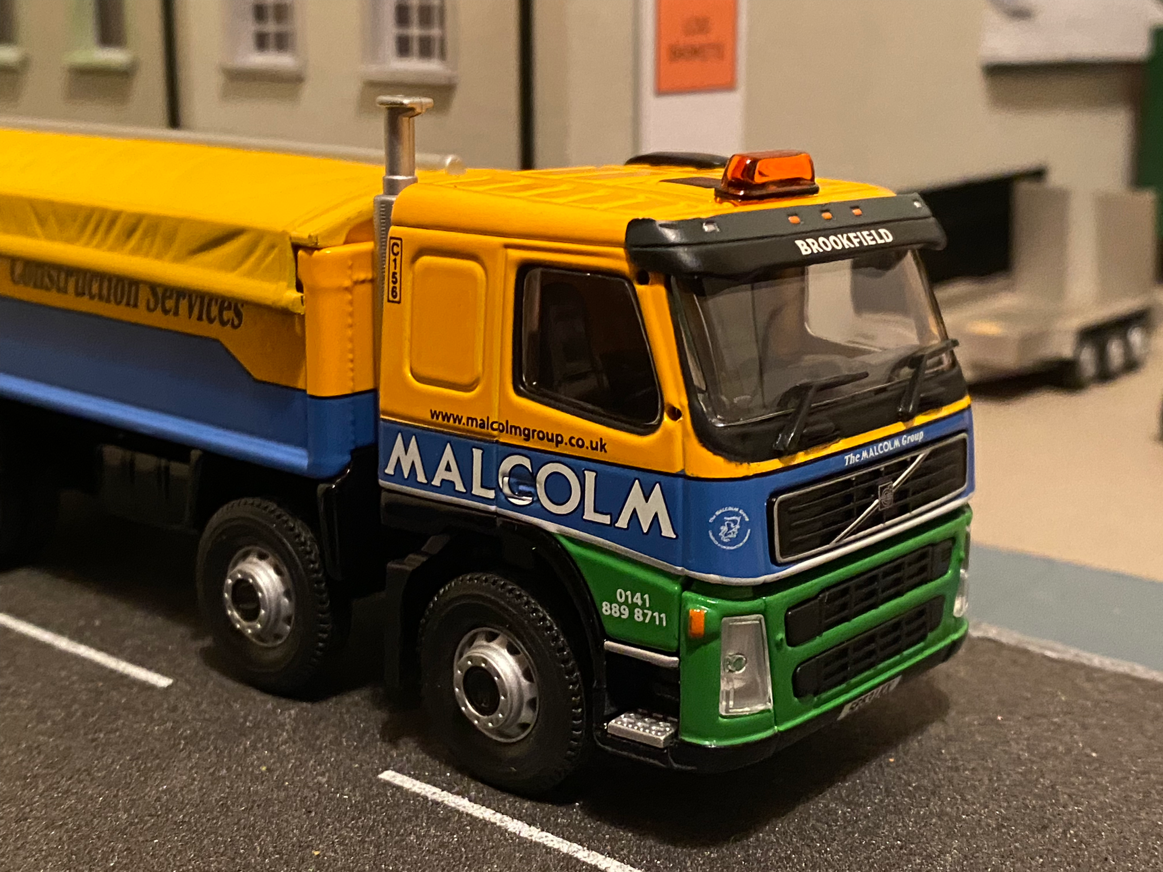Corgi CC13504 WH Malcolm Construction 