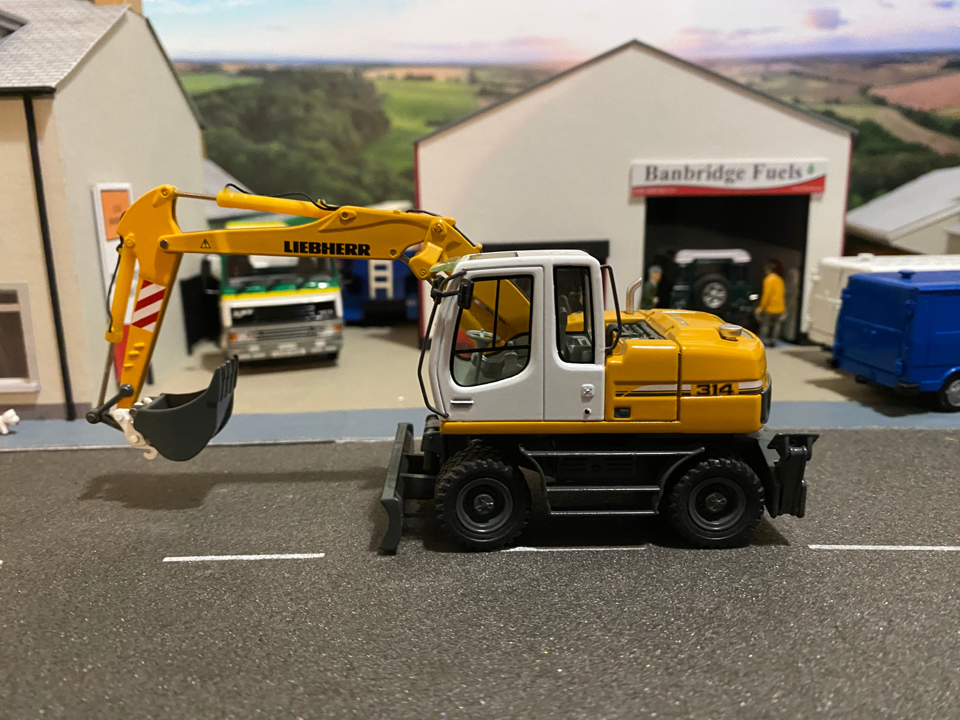 NZG Liebherr A314 Excavator 