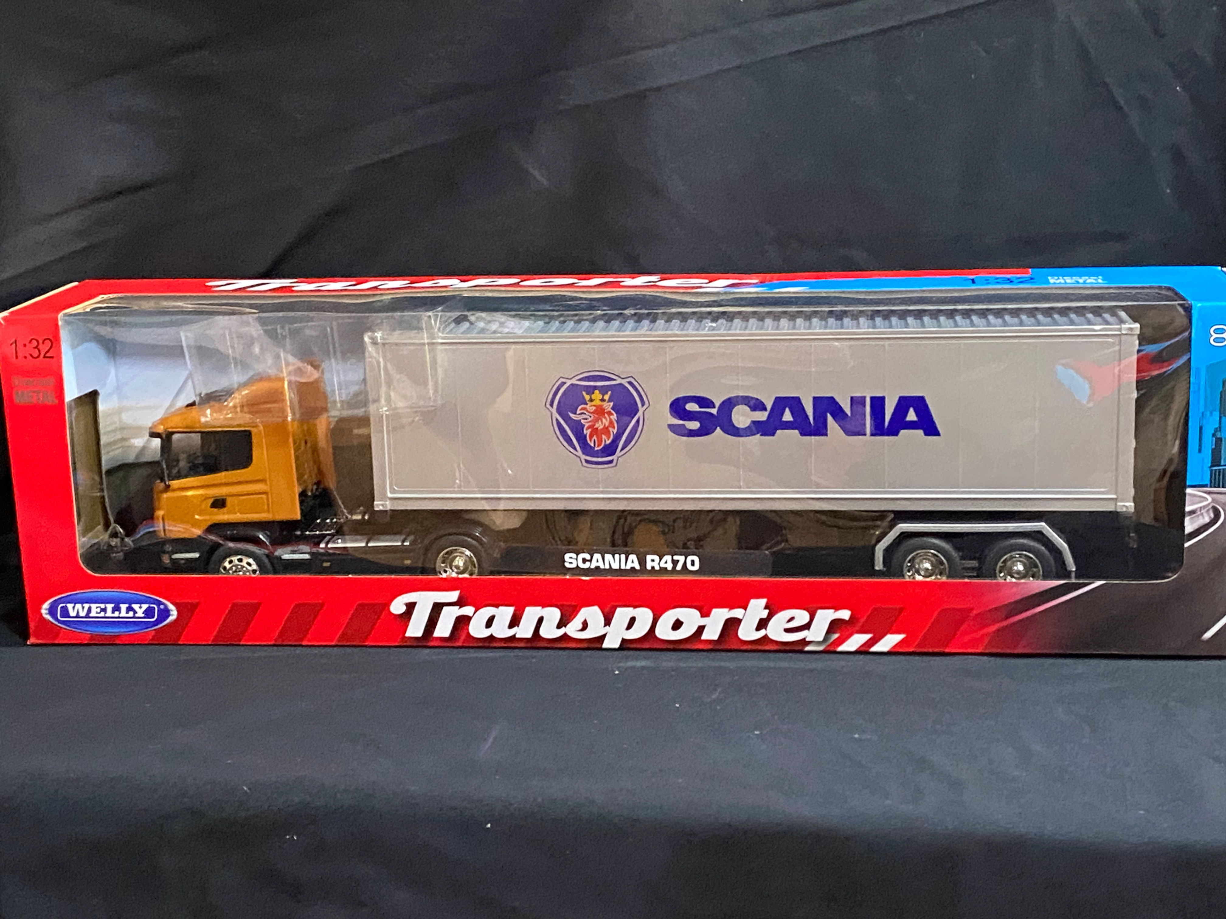 Welly Scania R470 & Container 
