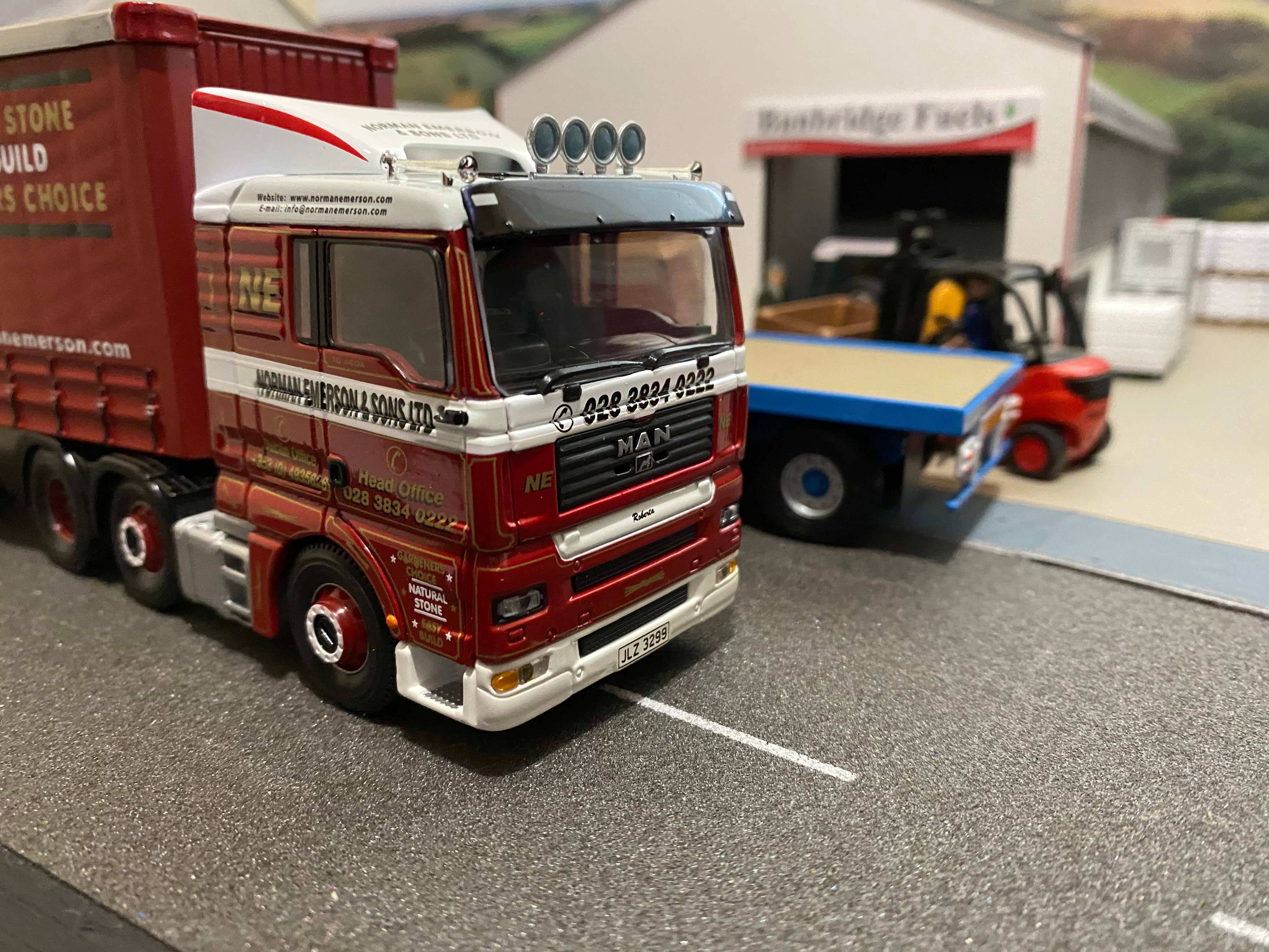 Corgi CC13404 Norman Emerson & Sons 