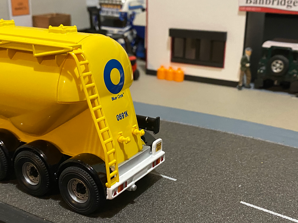 Thumbnail: Corgi CC12709 Blue Circle 