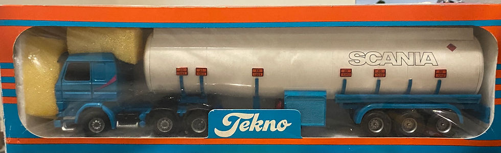 Thumbnail: Tekno Scania 143 & Tanker 