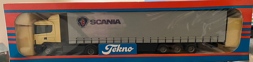 Thumbnail: Tekno Scania 124 & Curtainside 