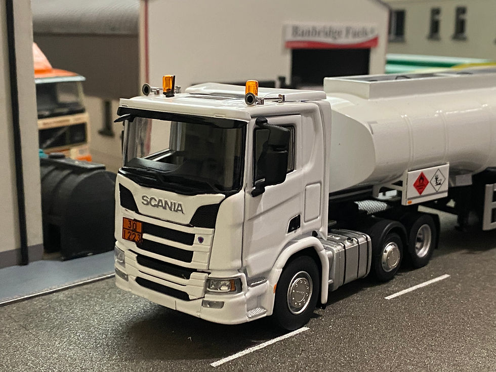 Thumbnail: IMC Scania R Low roof & Tanker 