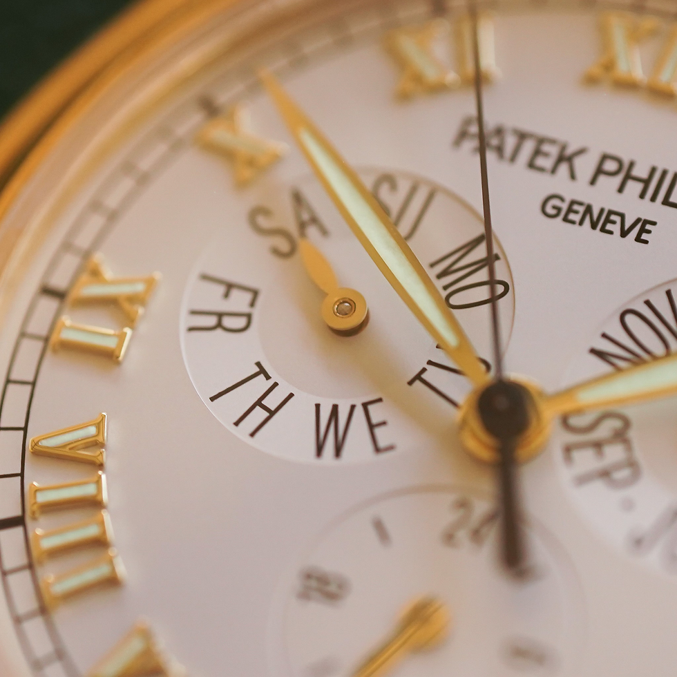 Thumbnail: Patek Philippe Annual Calendar White 