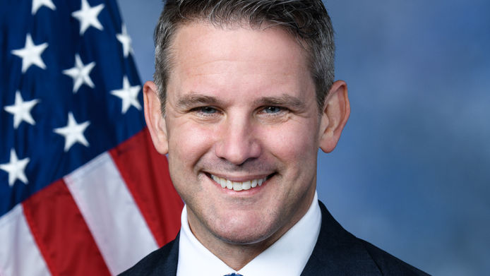 Kinzinger Attacks Trump Over Flagpole Remarks as President Faces Pressure Over Iran War