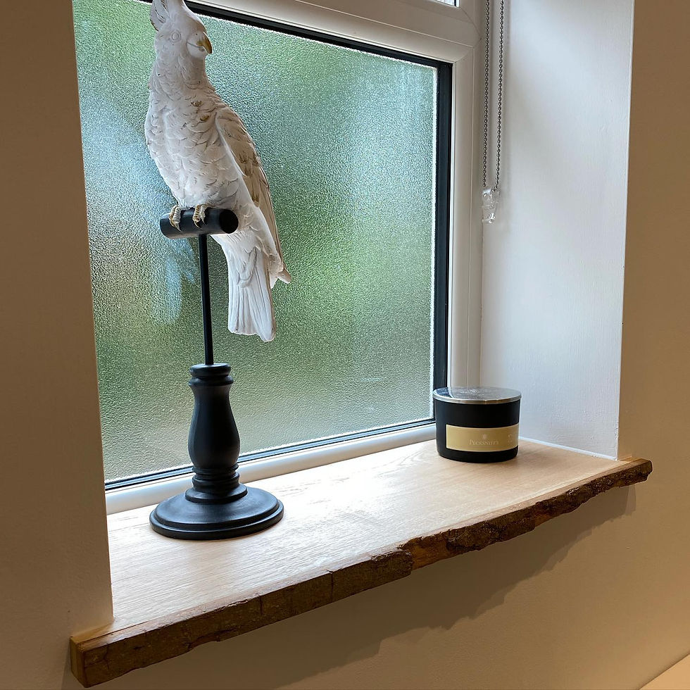 Living edge window sil