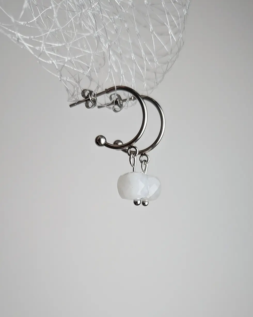 Miniatura: kolczyki półkola ze stali szlachetnej z naturalnym jadeitem