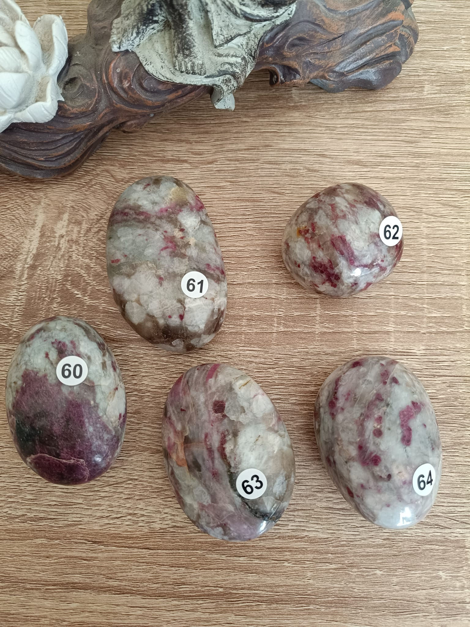 Galets en Tourmaline rose