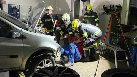 Übung bei der Firma KFZ-Pretz