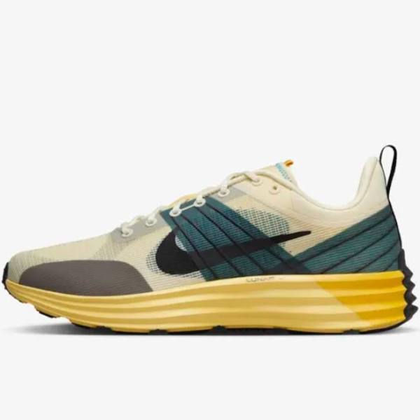 Nike Lunar Roam “Khaki Canteen”