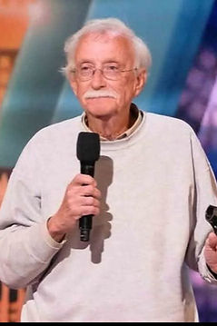 Andy Huggins_edited.jpg