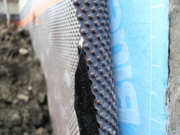 Drainage board over Blueskin