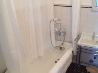 First guest in our guesthouse in Lisbon