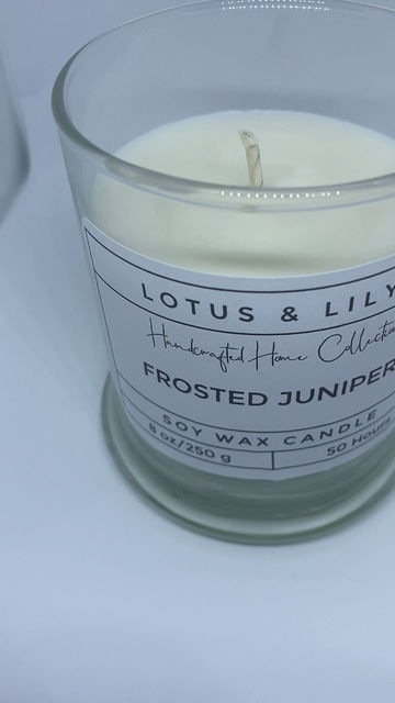 Thumbnail: Frosted Juniper 8 oz. soy candle