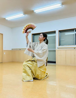 LINE_ALBUM_お稽古2025.5.14桃さん_250624_2