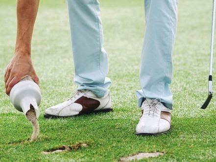 Maintaining The Green: A Guide to Repairing Divots and Ball Marks