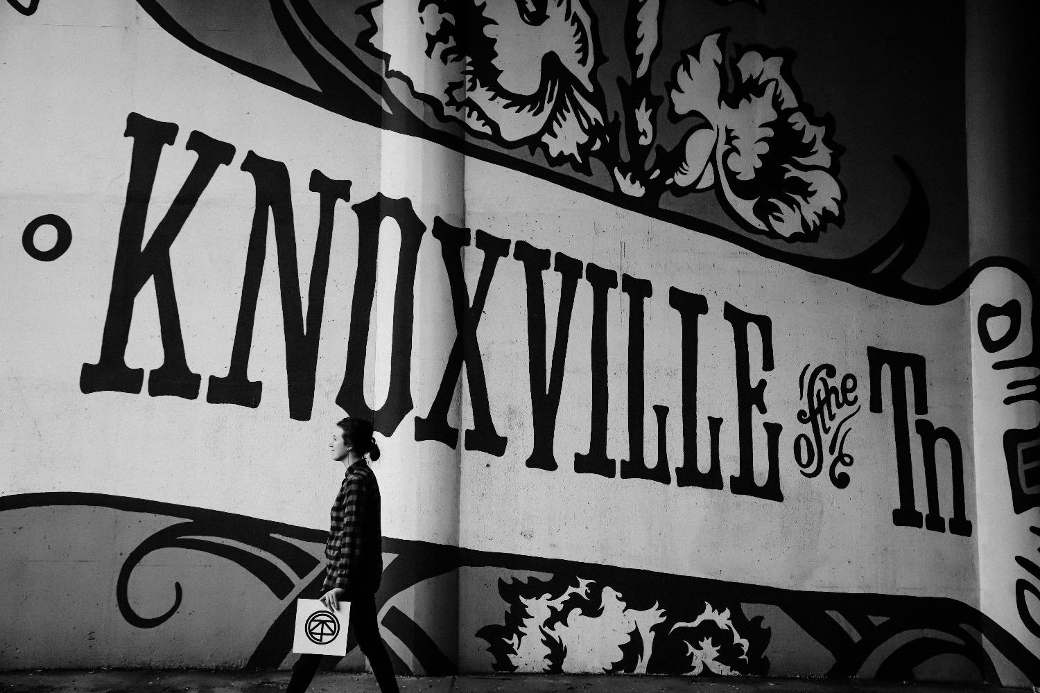 Knoxville Graphic House About