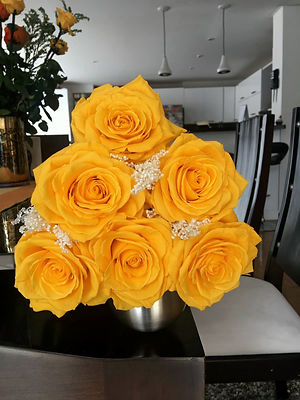 Ramo 6 rosas Premium $145.000 LIV.jpeg