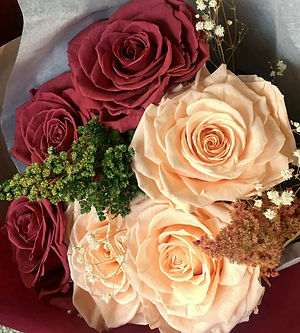 ramo 6 rosas dos colores $150.000 LIV.jp