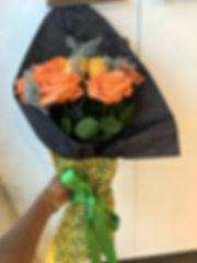 ramo 7 rosas Premium $175.000 (2) LIV.jp