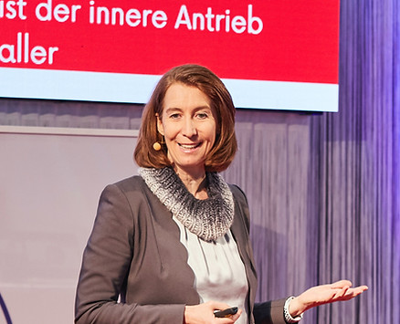 Rosemarie_Thiedmann_Keynote_New_Work_edited.jpg
