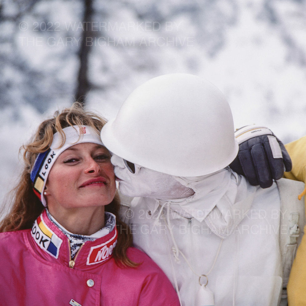 Thumbnail: N˚6 “Captain Powder Kiss” (1988)