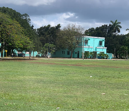 Sitio de paradas militares en el Cuartel de la Fuerzas Armadas Cubanas FAC MG_1746_edited.jpg