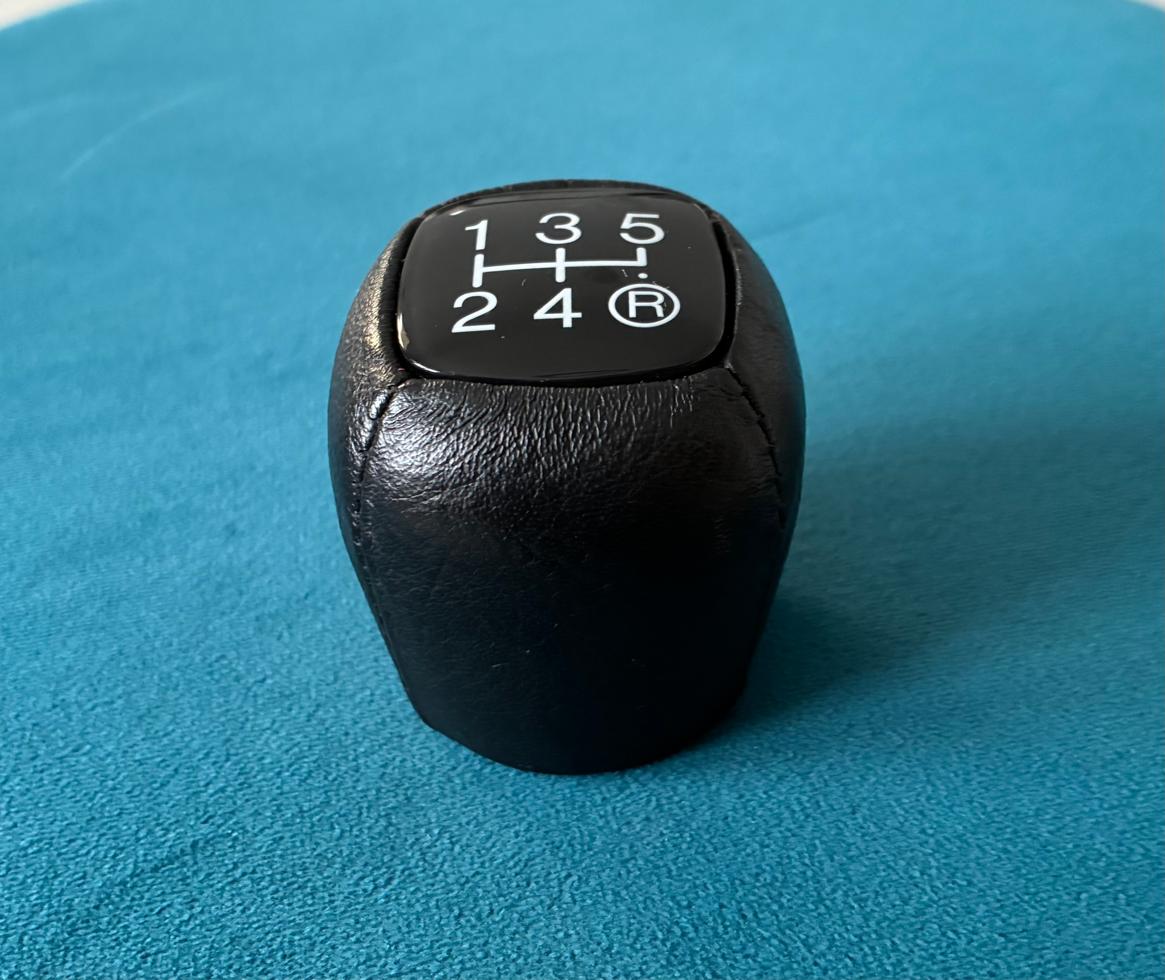 Pommeau de levier de vitesse cuir Ford 