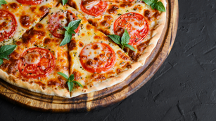 Les pizzas à emporter de Casa Sola : le goût de l’Italie à savourer où vous voulez
