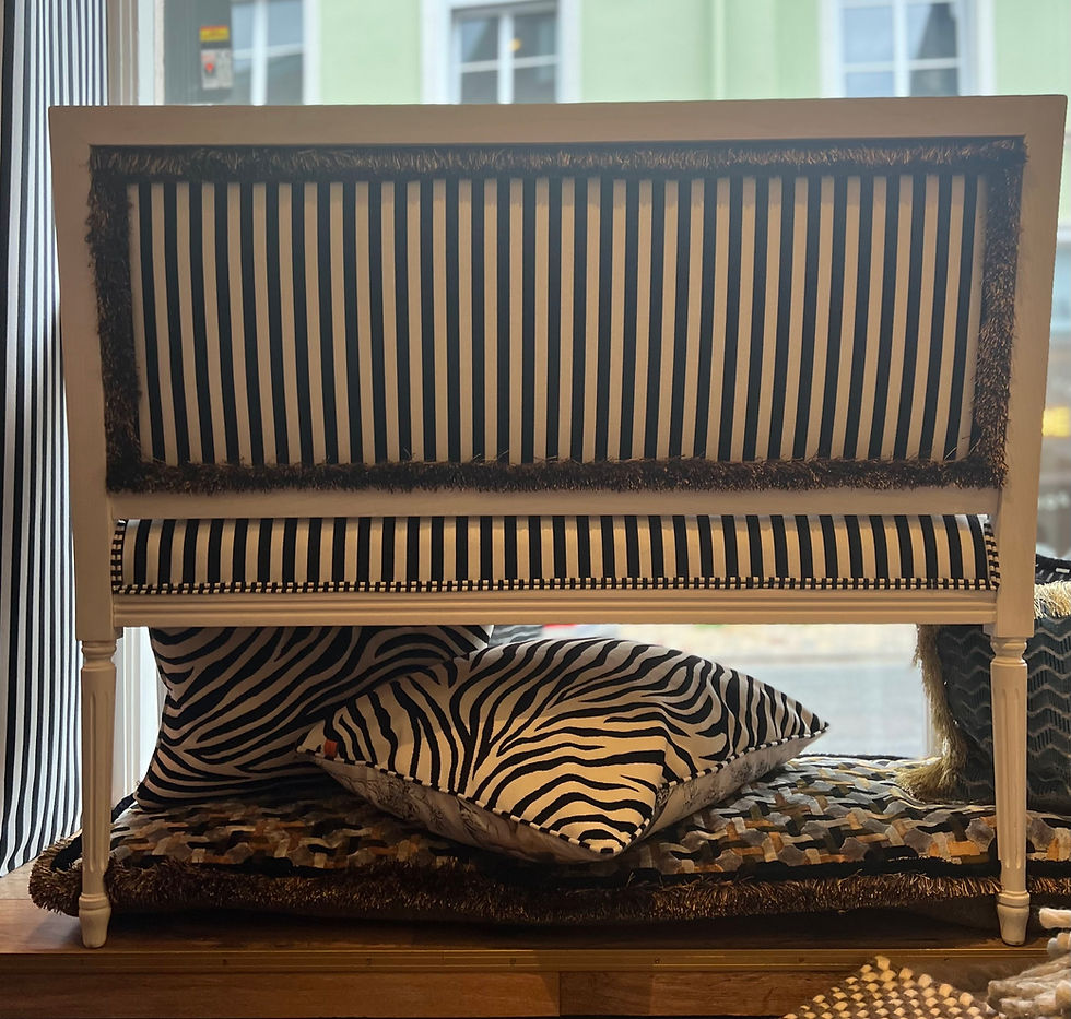 Miniaturbild: ZEBRASOFA