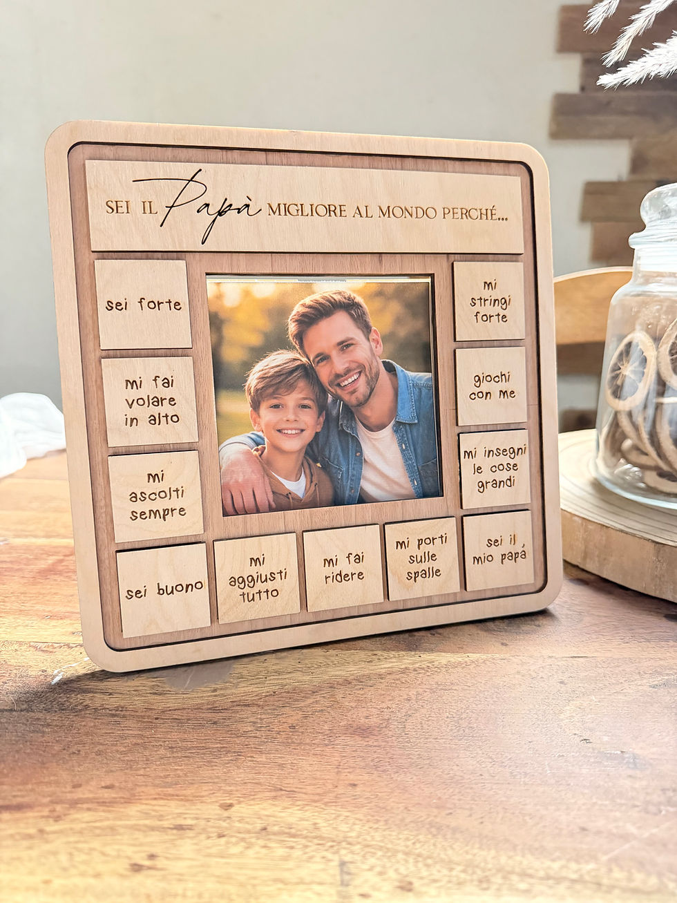 Miniatura: Portafoto papà personalizzato in legno con 10 motivi incisi