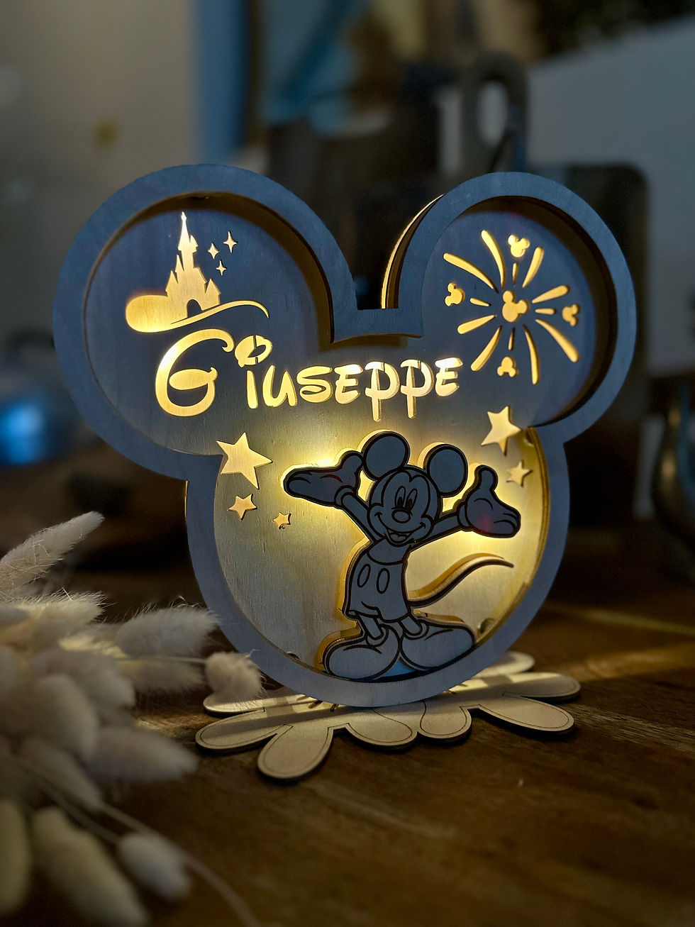 Lampada personalizzata bambini artigianale in legno con forma di Topolino
