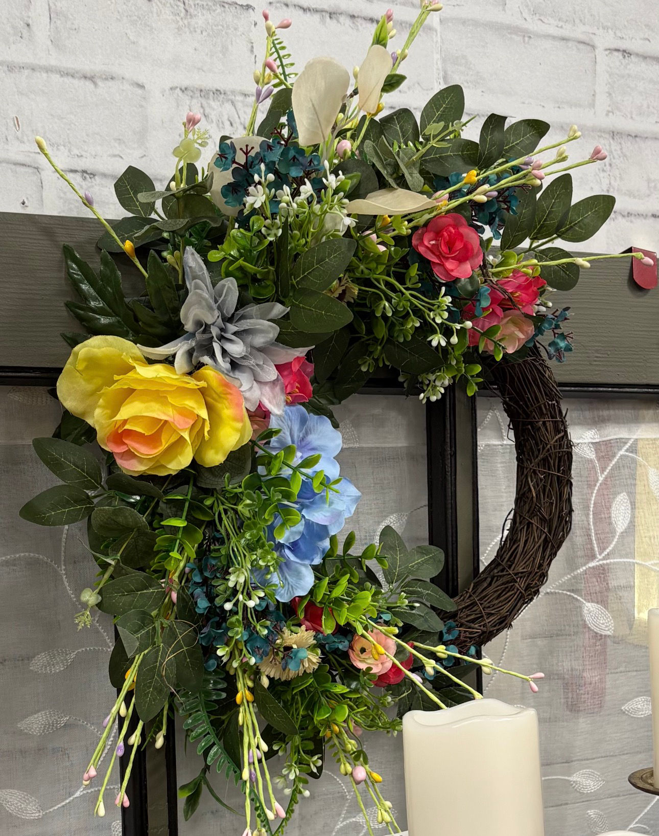 12” Summer Grapevine Wreath
