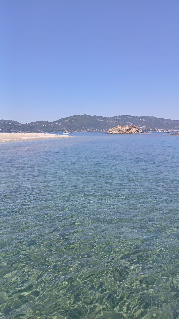 Kefalakia Beach, Tsougria