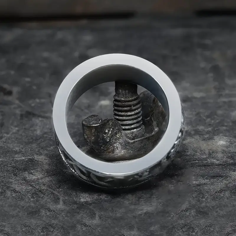 Thumbnail: Men's Vintage Celtic Werewolf Double Wolf Engraved Ring