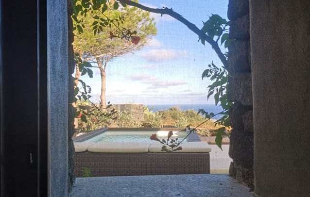 Dammuso Il Carrubo Egoista casa vacanze Pantelleria Sicilia