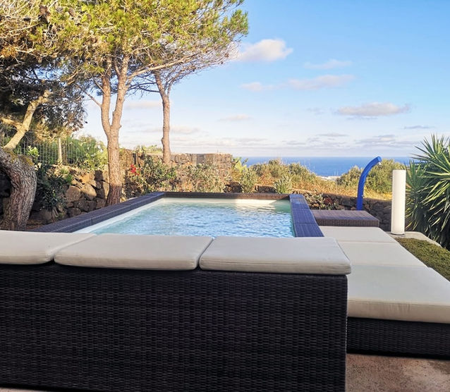 Dammuso Il Carrubo Egoista casa vacanze Pantelleria Sicilia