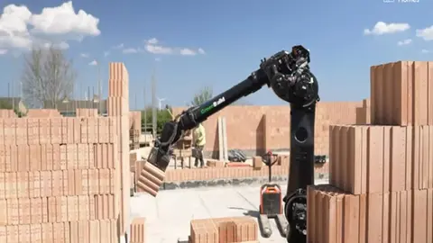Robot named Walter takes over bricklaying duties in North East housing development