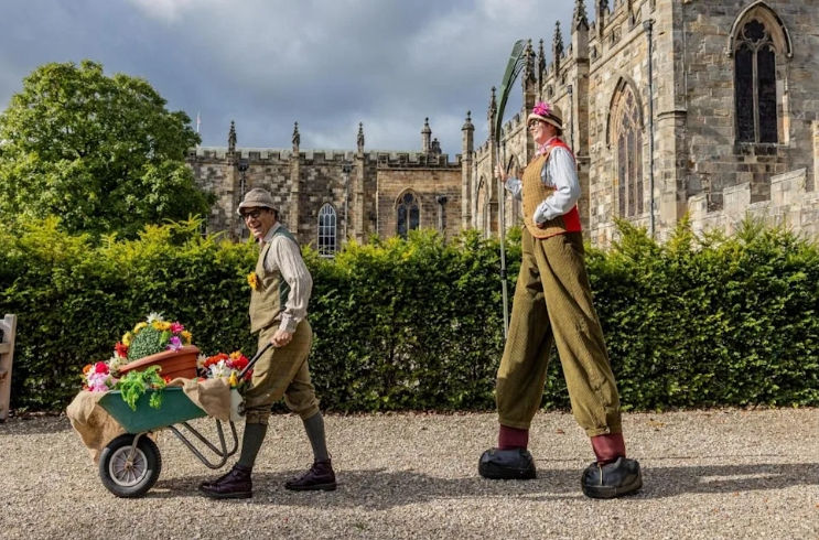 Pictures as crowds enjoy Bishop Auckland Harvest Festival at Auckland Palace