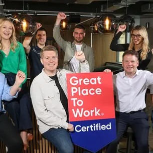 Clive Owen retains workplace accolade