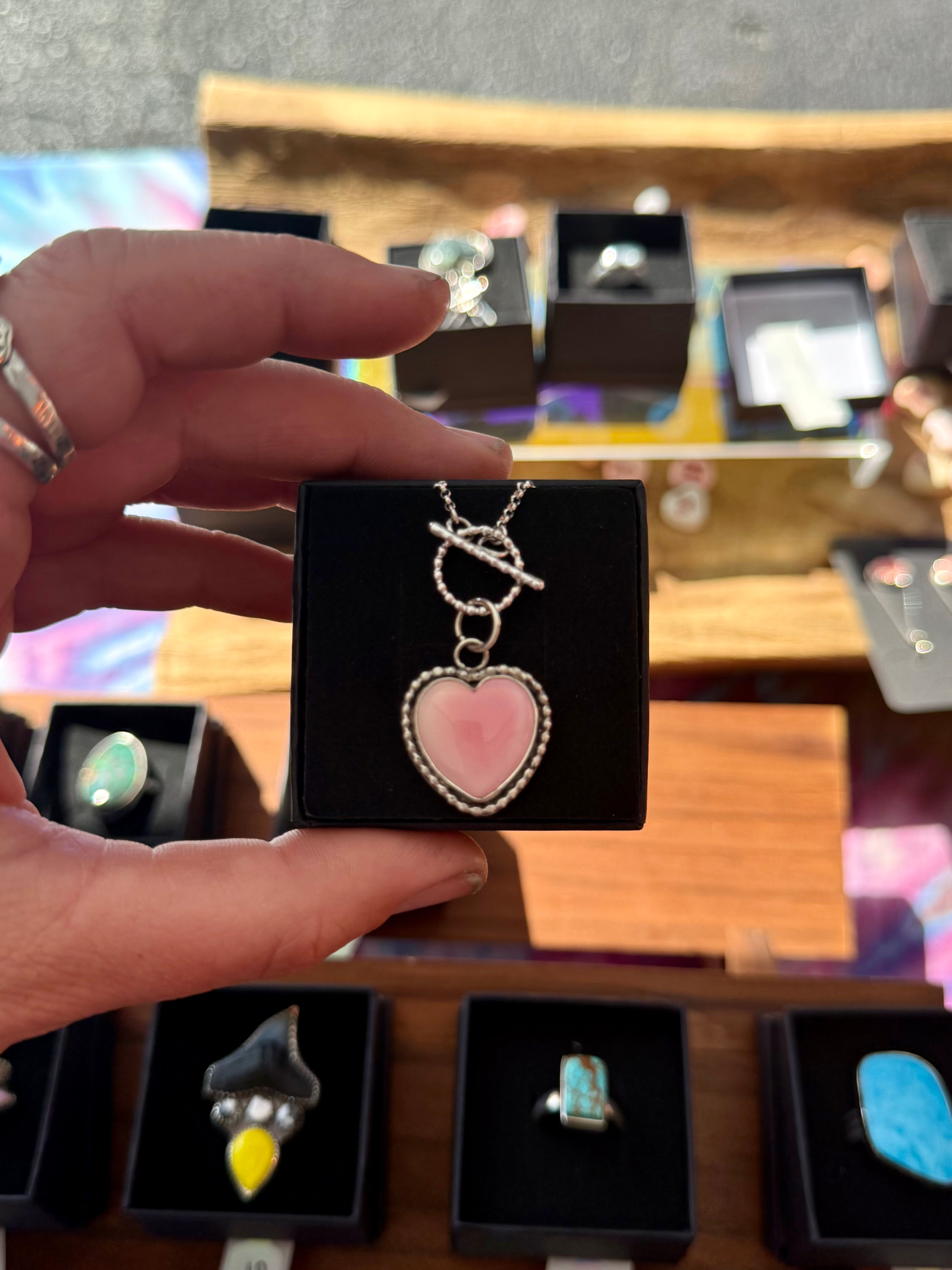 Queen Conch Heart Necklace