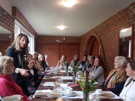 Palestra com Magda Raupp
