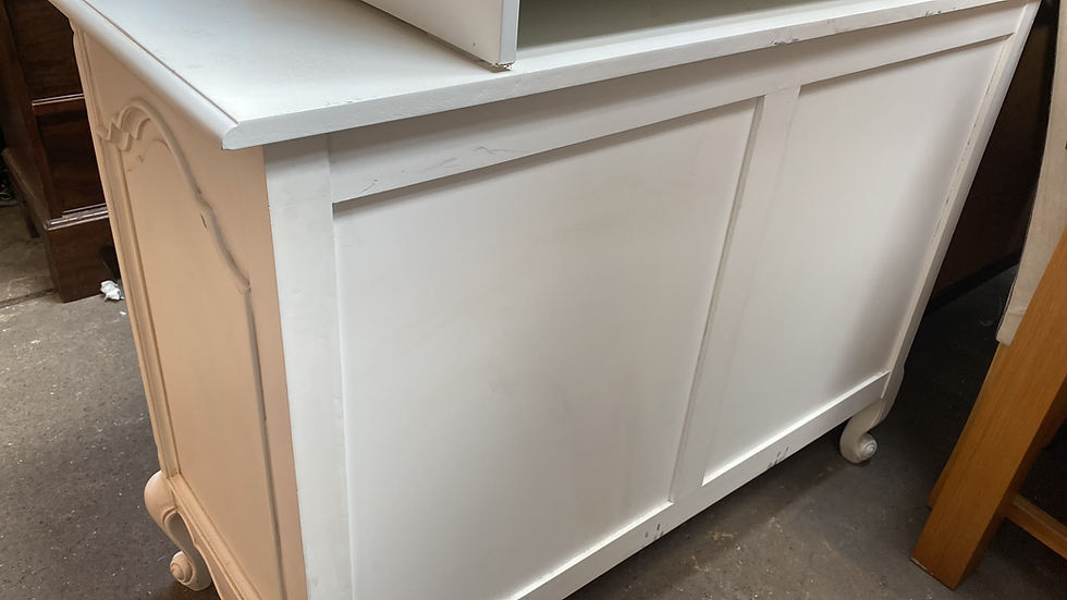 Thumbnail: French style Chest of drawer