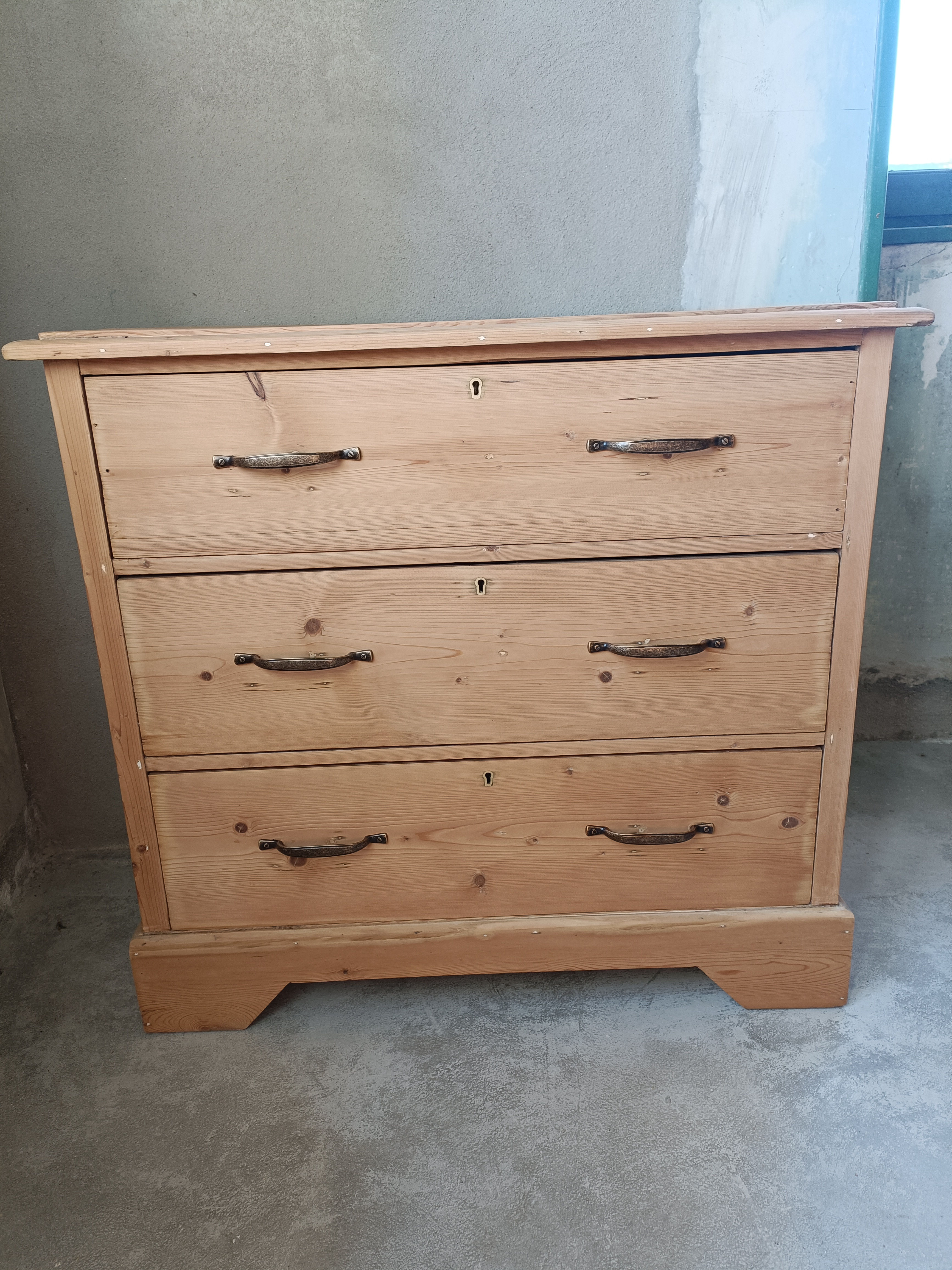 Commode anglaise