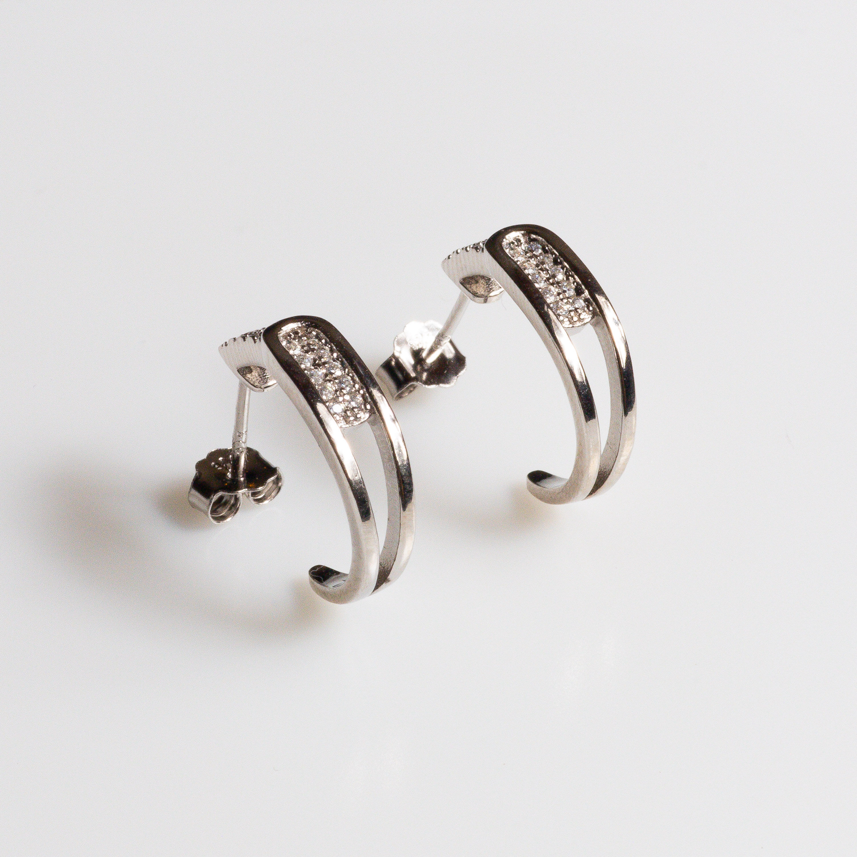 Aretes