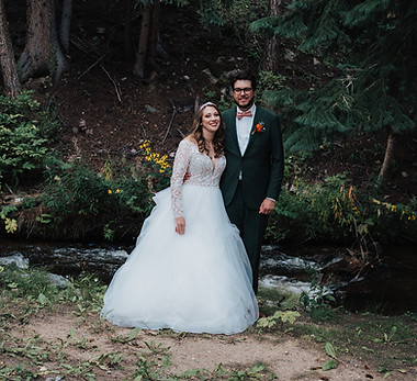 Scott & Rachelle Wedding-402 (Hood Albrecht) Silk and sage films .jpg