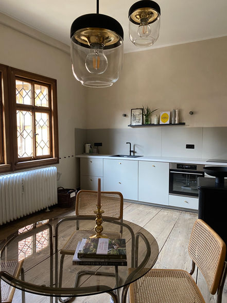 Ferien Appartment BEL ÈTAGE, Ferienwohnung, Urlaub im Wasserschloss Irmelshausen